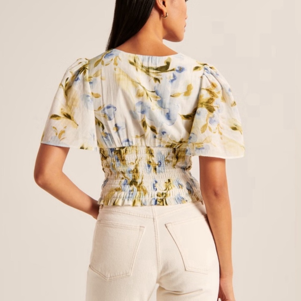Abercrombie Flutter Sleeve Blouse - image 6